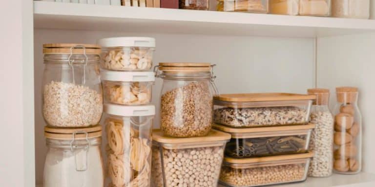 20 Foods Frugal Families Always Keep on Hand (Cheap Pantry Staples That Make Easy Meals)