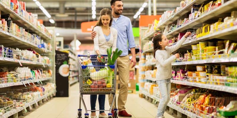 Family grocery shopping